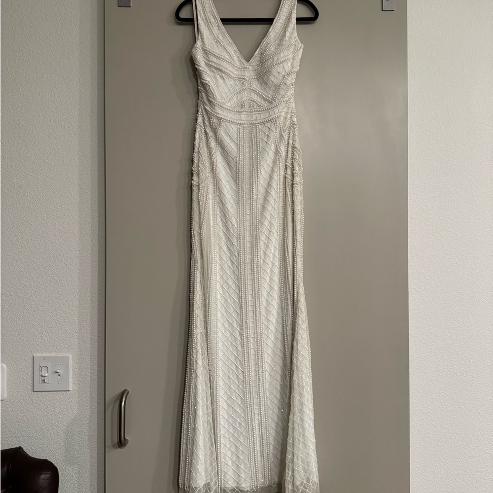 Adrianna Papell Beaded Mermaid Gown – Ivory – Size 6 (NWT)